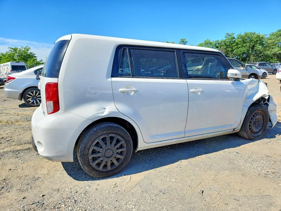 2013 Scion Xb Base