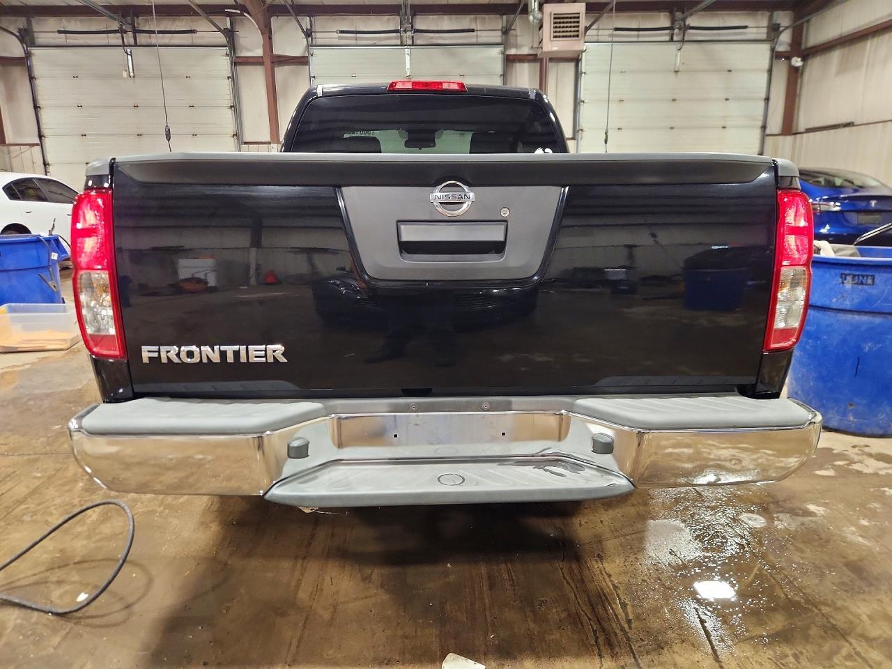 2015 Nissan Frontier S