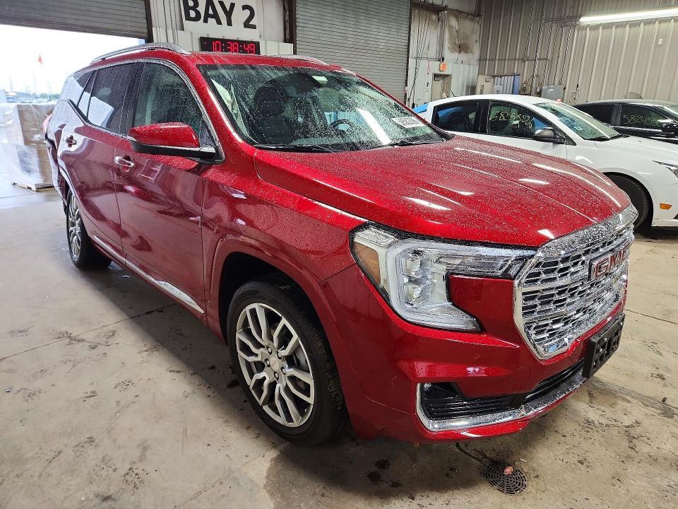 2023 GMC Terrain Denali