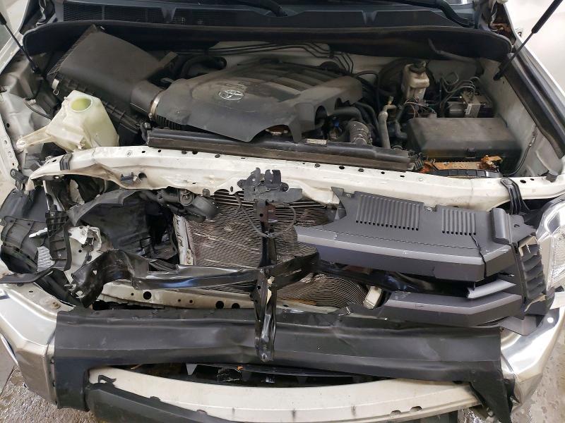2015 Toyota Tundra SR5