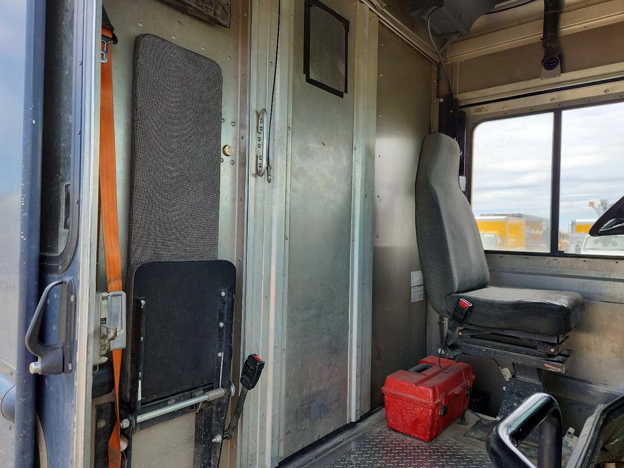 2021 Freightliner Chassis M Line WALK-IN Van