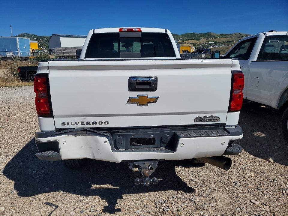 2015 Chevrolet Silverado K3500 High Country