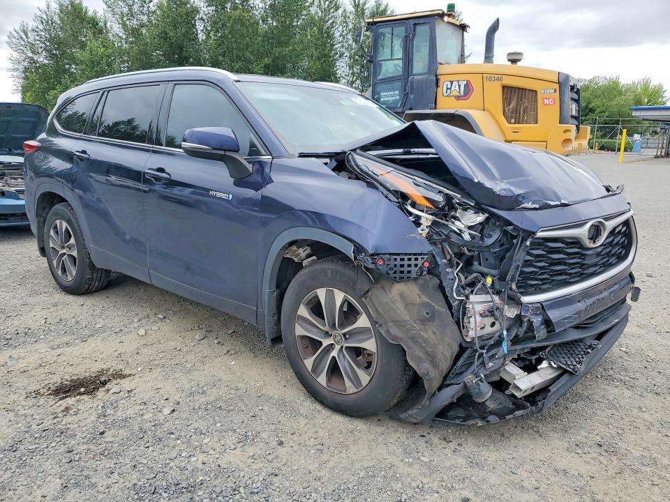 2021 Toyota Highlander Hybrid xle