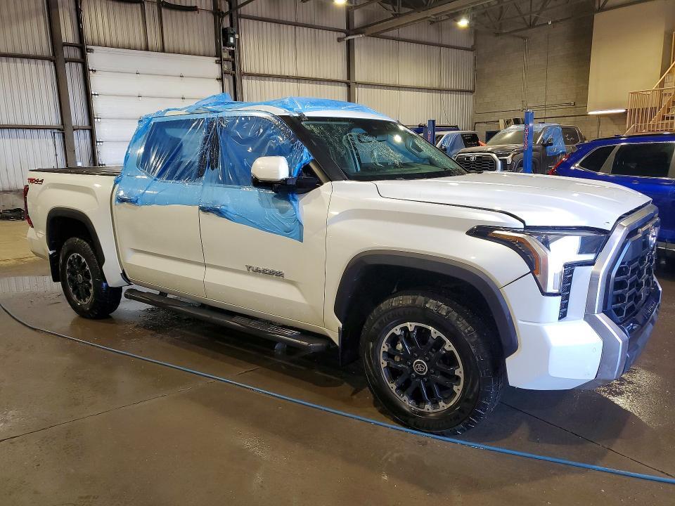 2024 Toyota Tundra Crewmax Limited