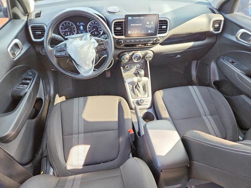 2021 Hyundai Venue sel