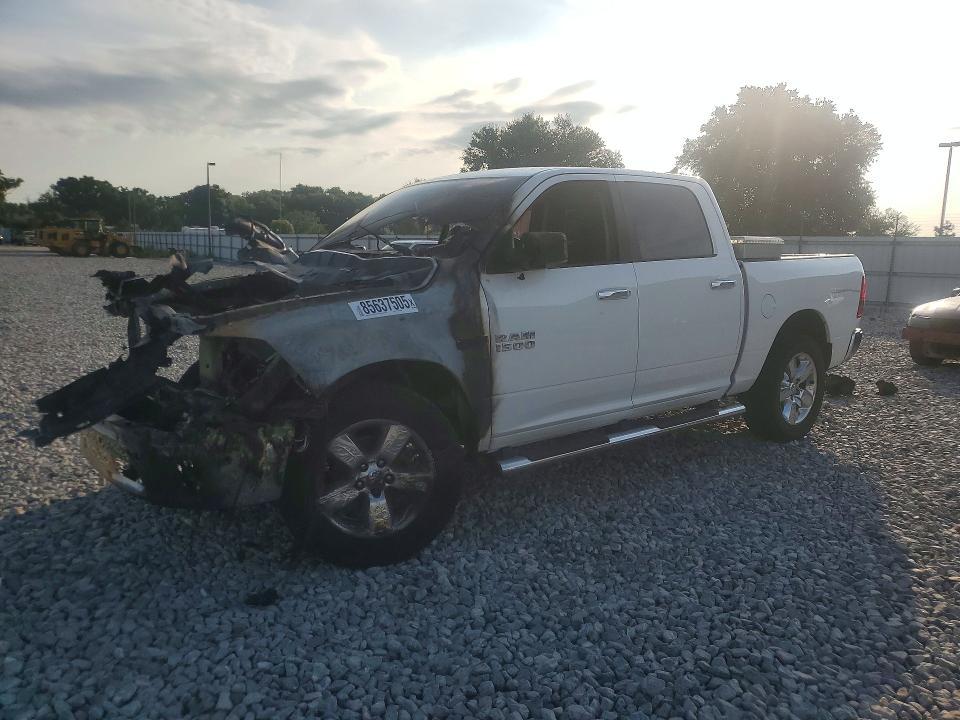 2016 Dodge Ram 1500 slt