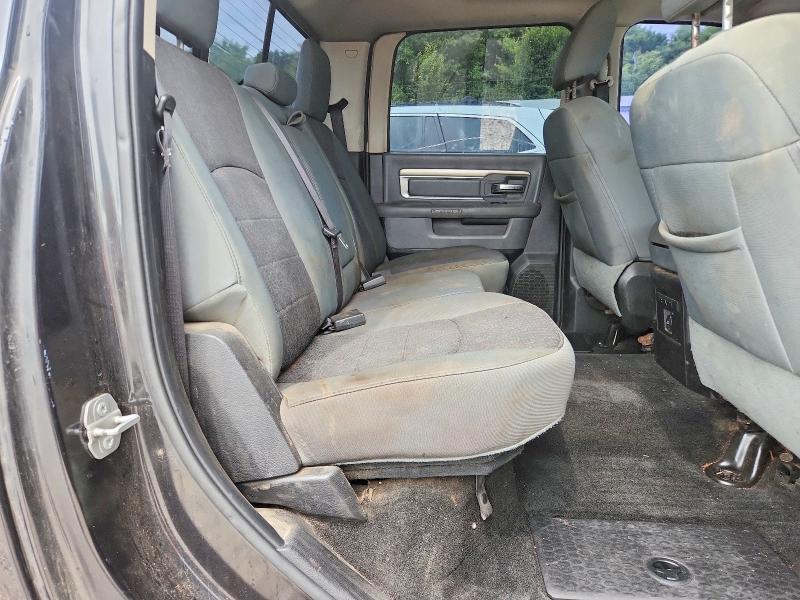 2015 Dodge RAM 1500 SLT