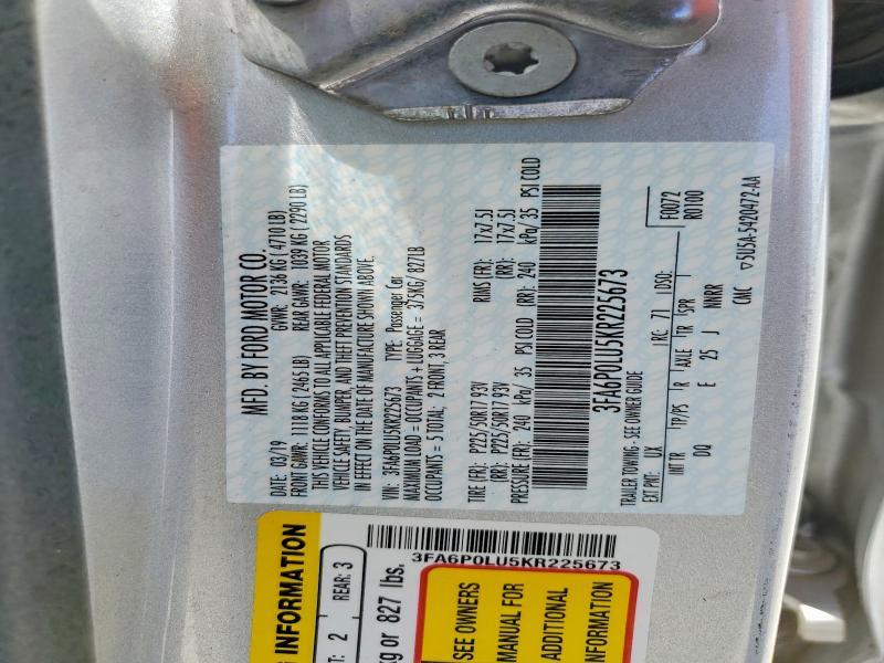 2019 Ford Fusion se