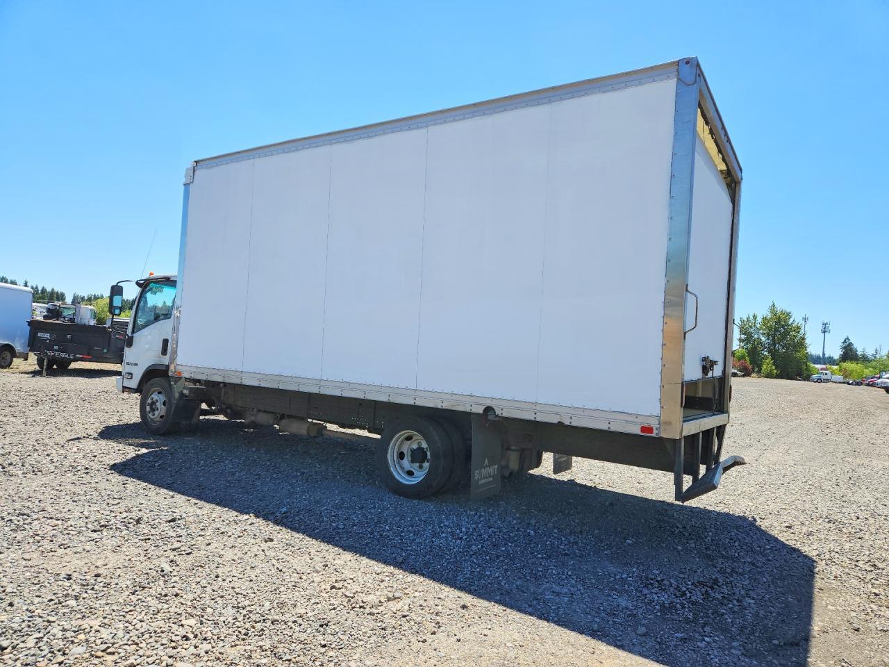 2023 Isuzu NPR HD BOX Truck