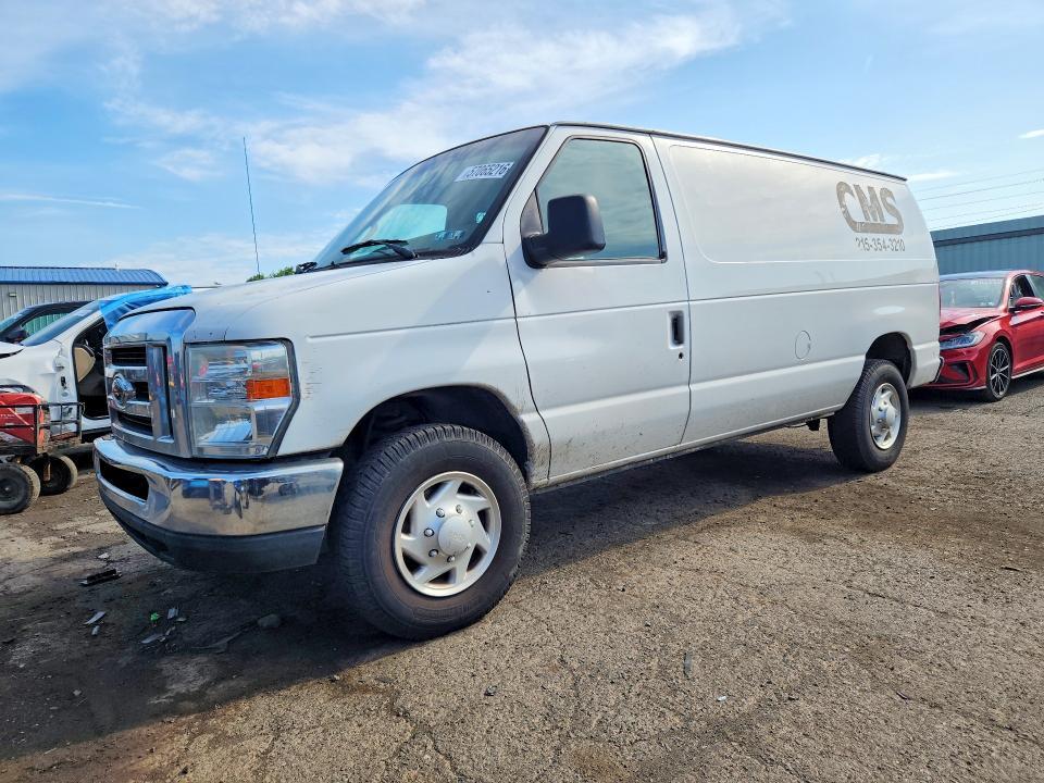 2013 Ford Econoline E250 van