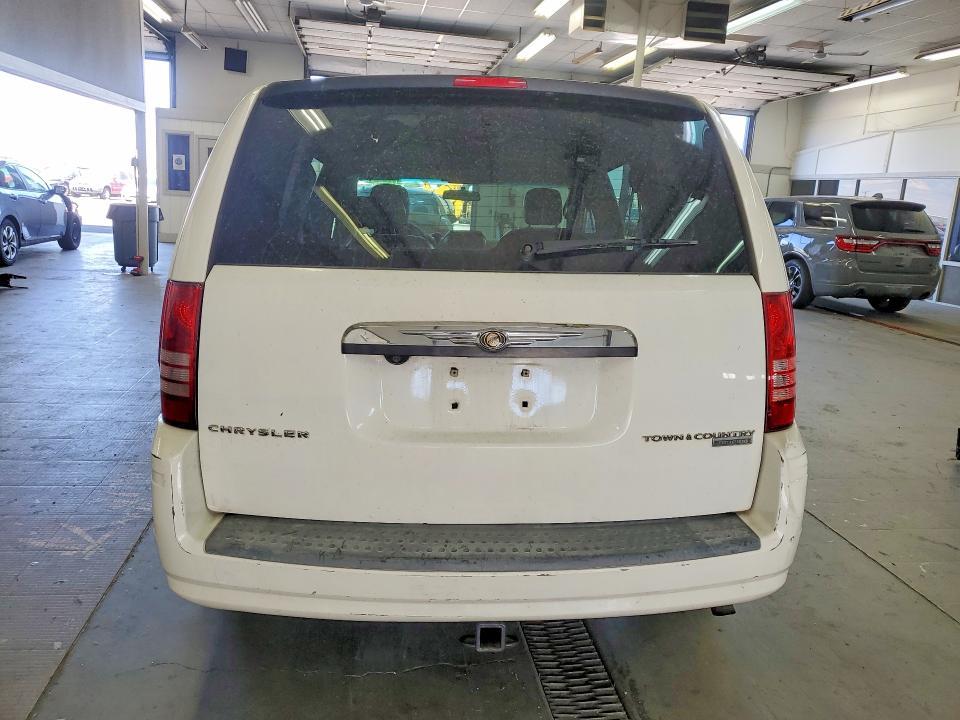 2009 Chrysler Town & Country Touring