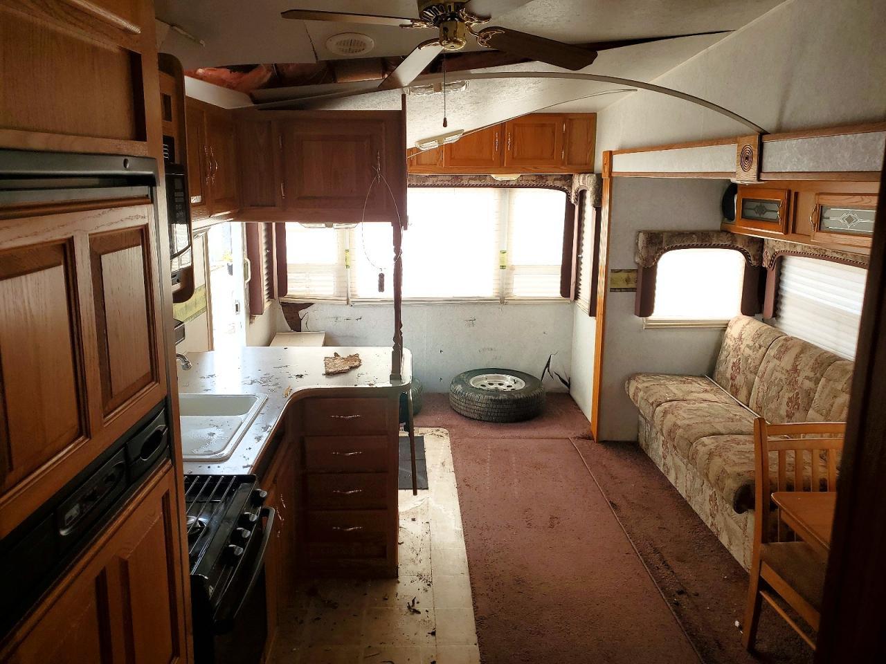 2002 Dutchmen Camper