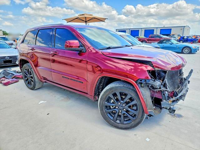 2020 Jeep Grand Cherokee Laredo