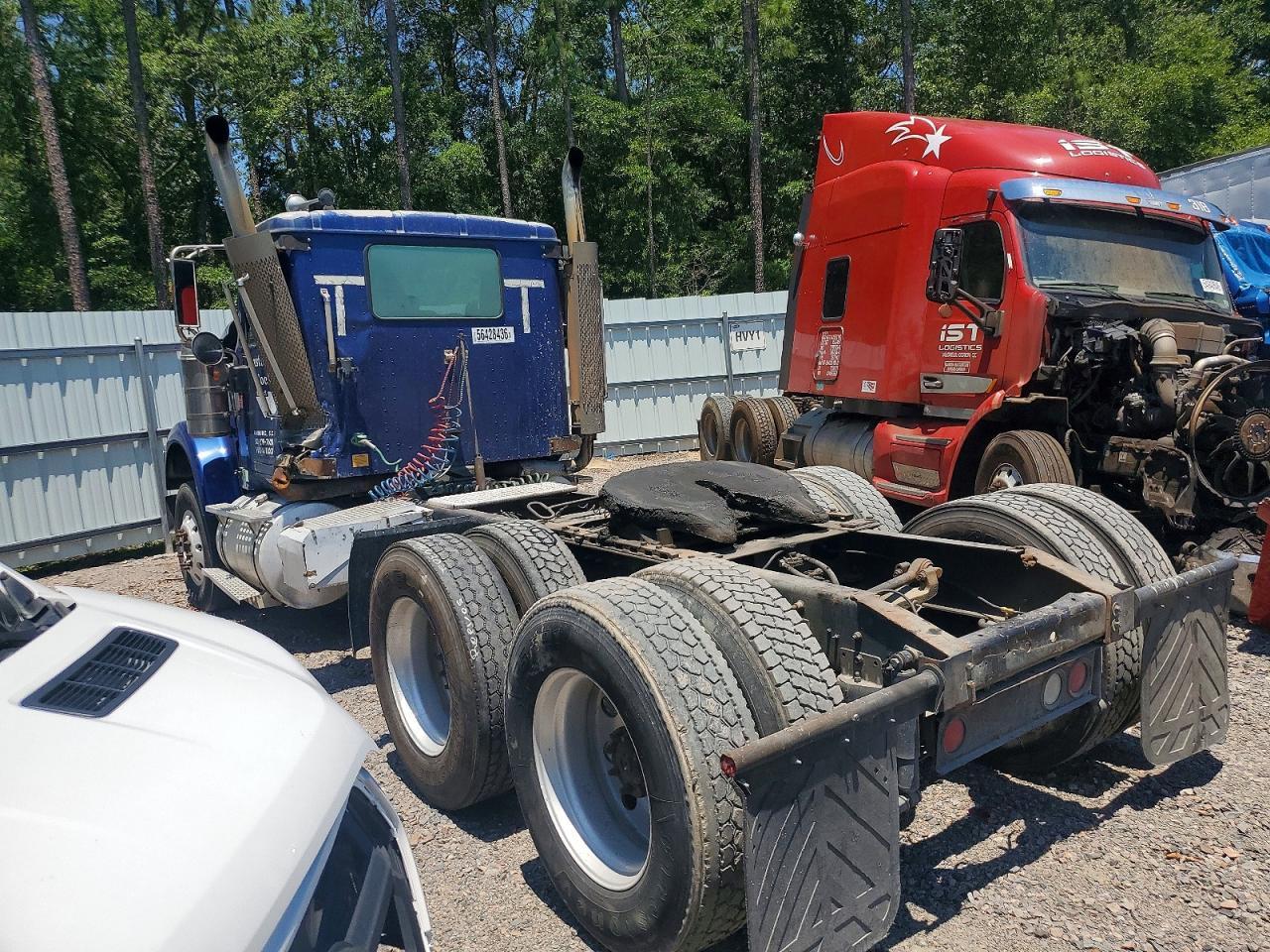 2000 International 9900 9900I