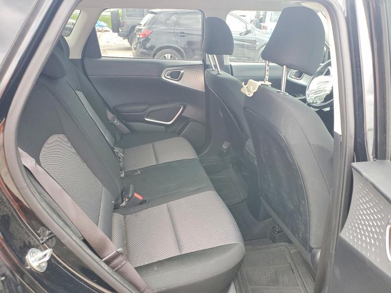 2022 KIA Soul lx