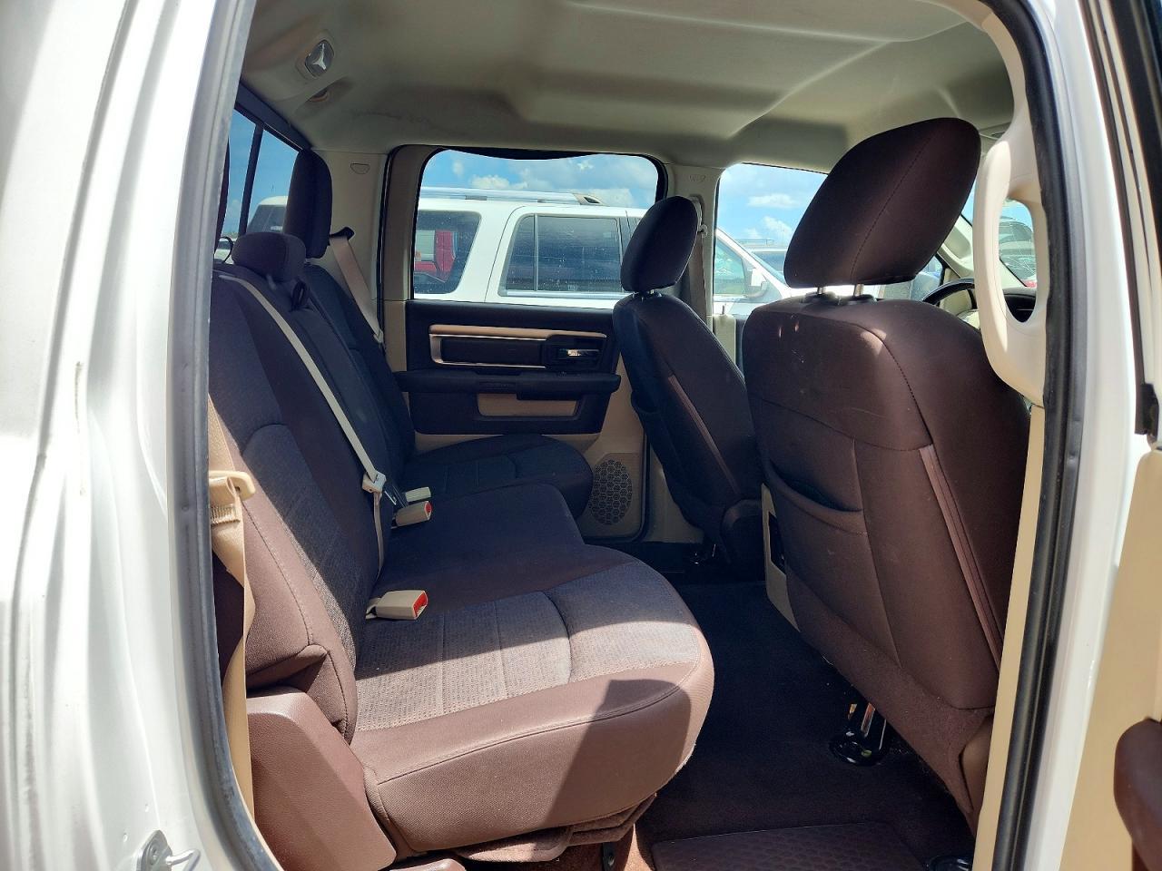 2014 Dodge RAM 1500 SLT