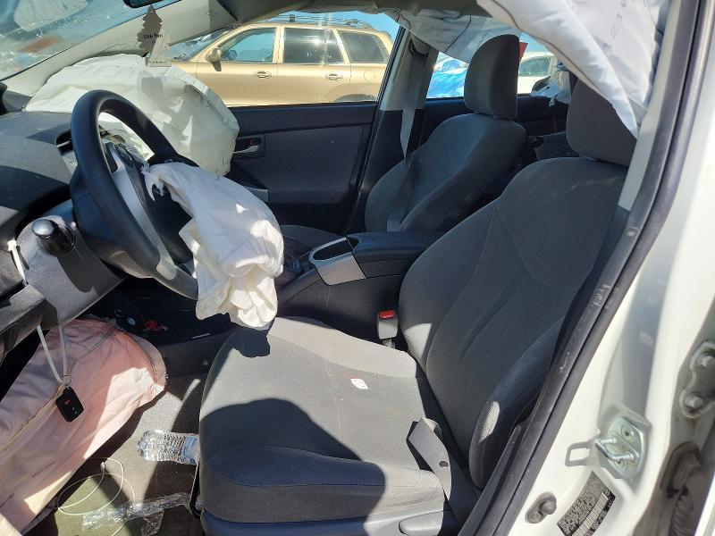 2014 Toyota Prius two