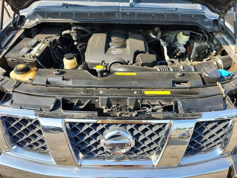 2004 Nissan Titan XE