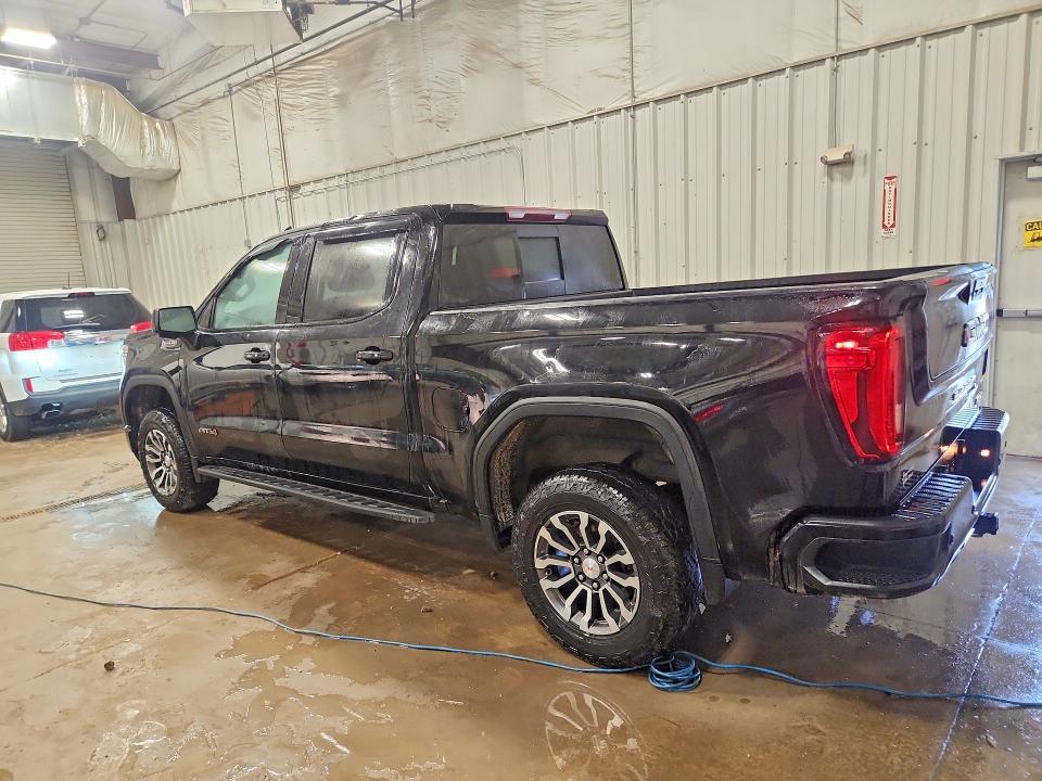 2022 GMC Sierra Limited K1500 AT4