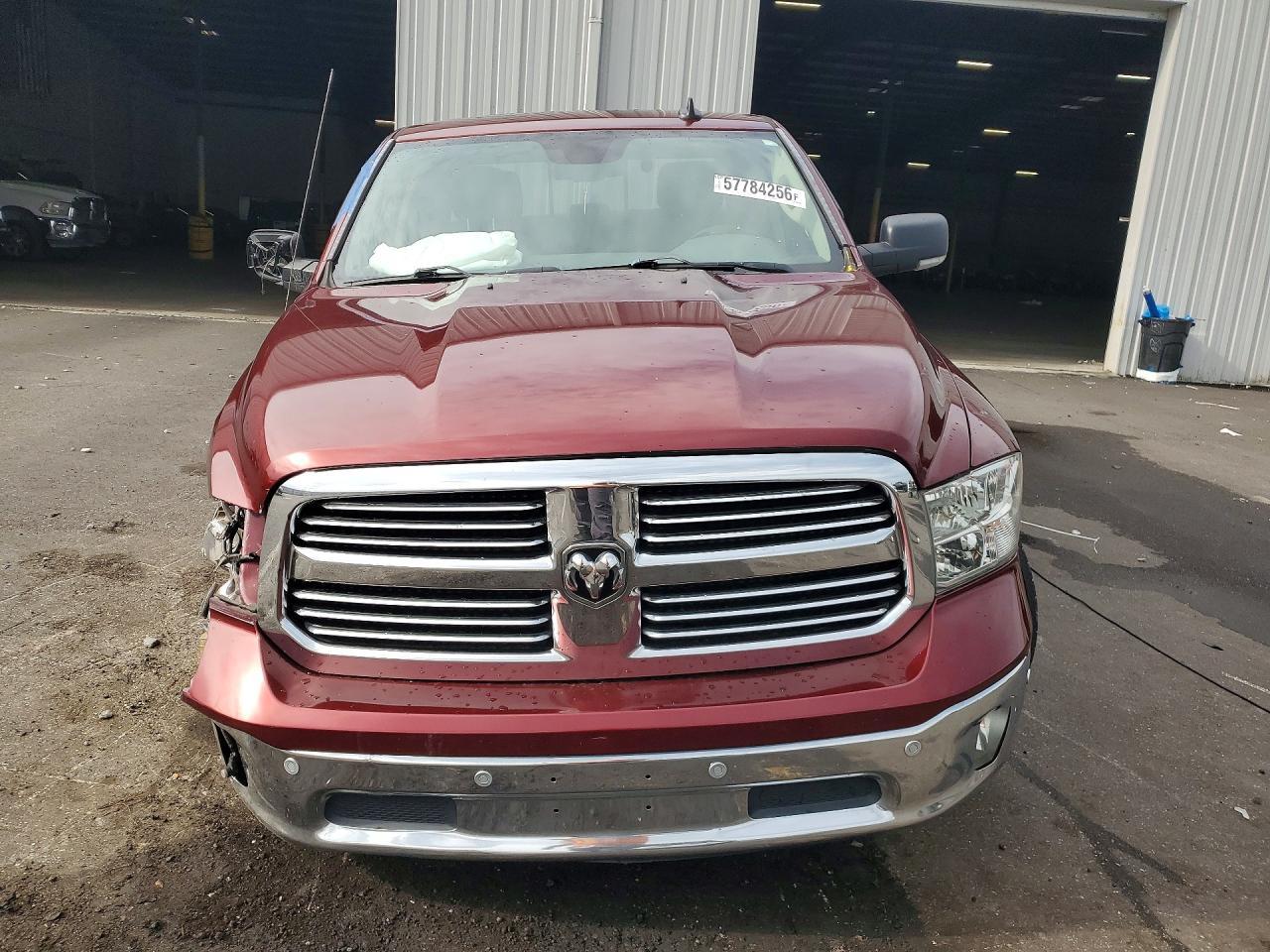 2017 Dodge RAM 1500 SLT