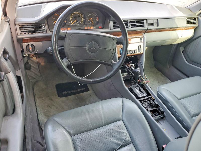 1991 Mercedes-Benz 300 ce