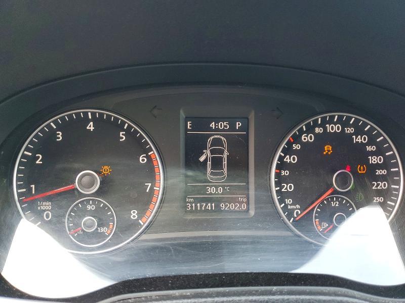2013 Volkswagen Passat s