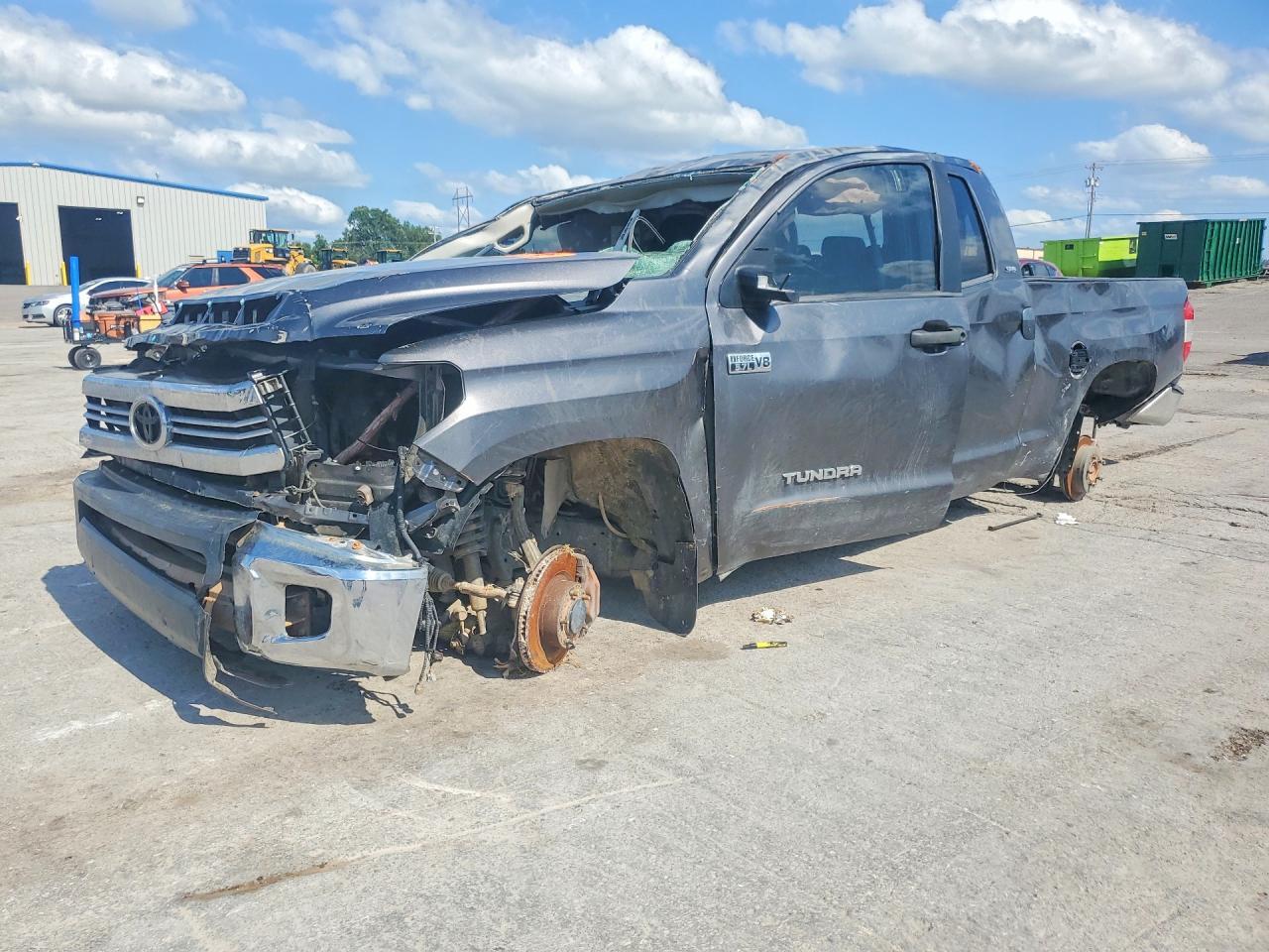 2016 Toyota Tundra SR5