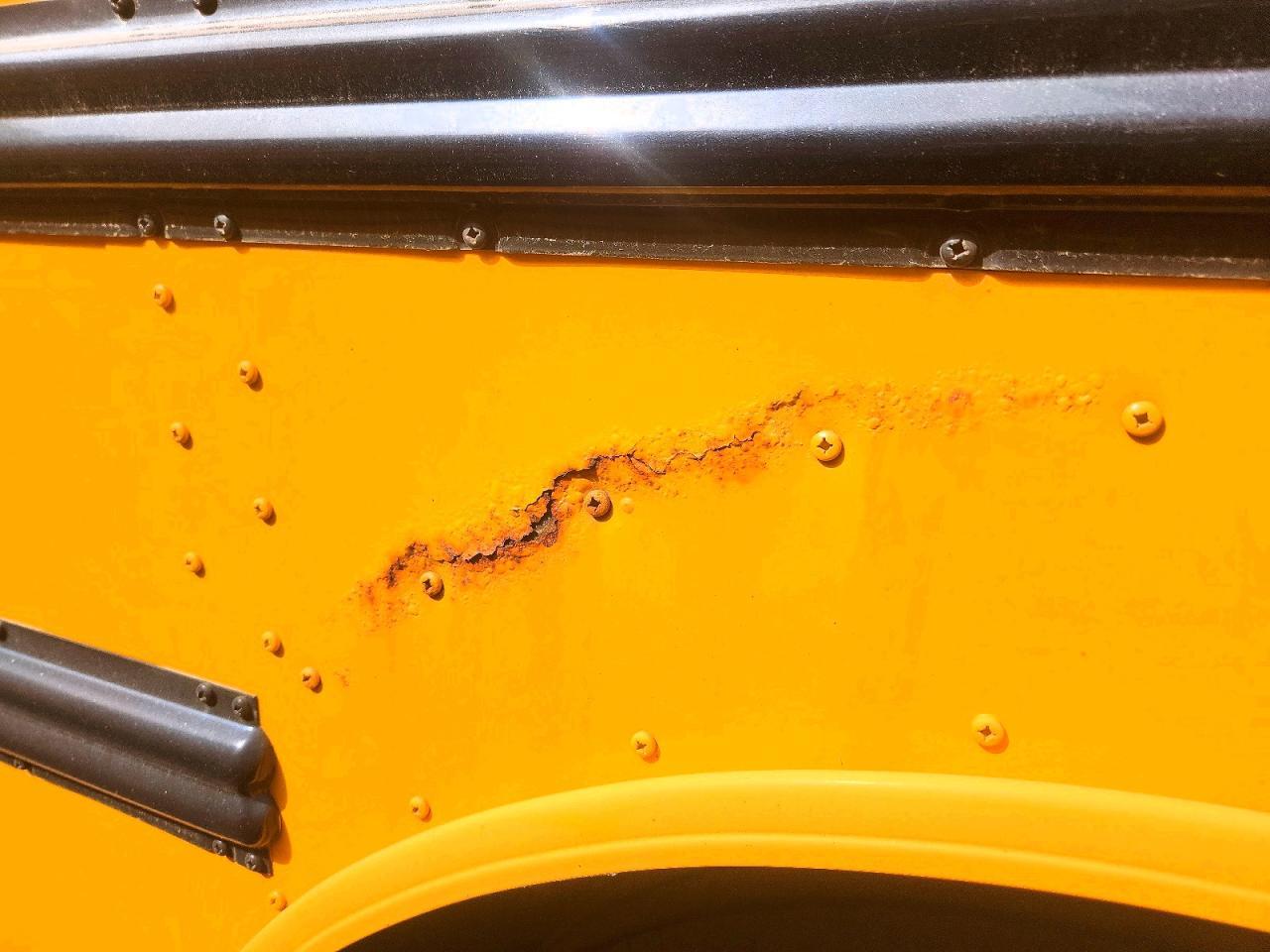 2012 Thomas SAF-T-LINER HDX-School Bus