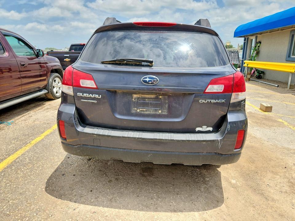 2013 Subaru Outback 2.5i Premium