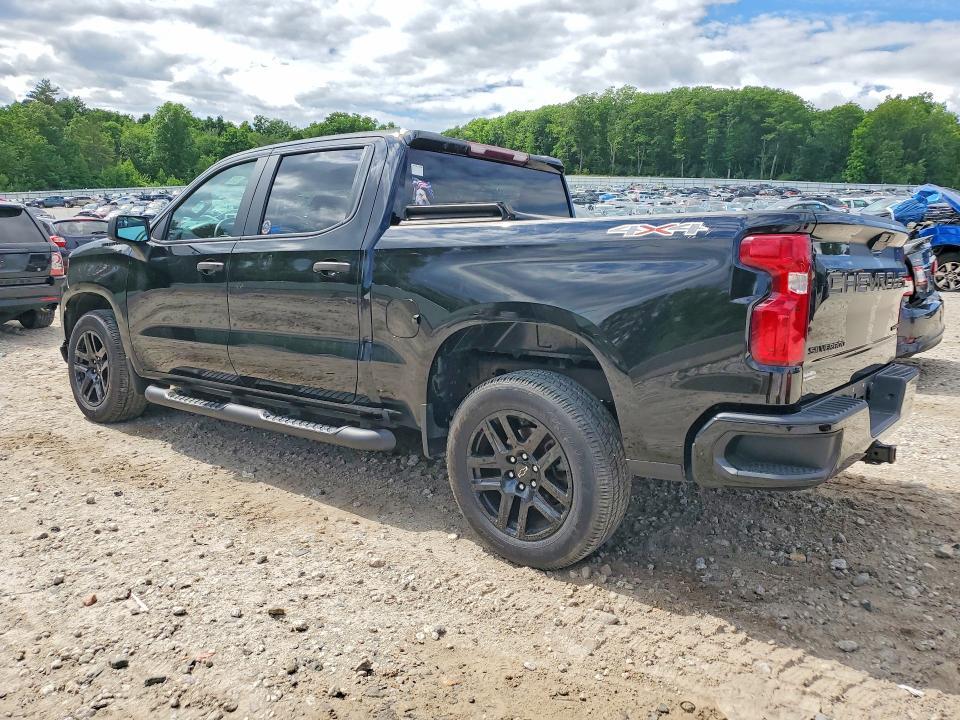 2021 Chevrolet Silverado K1500 Custom