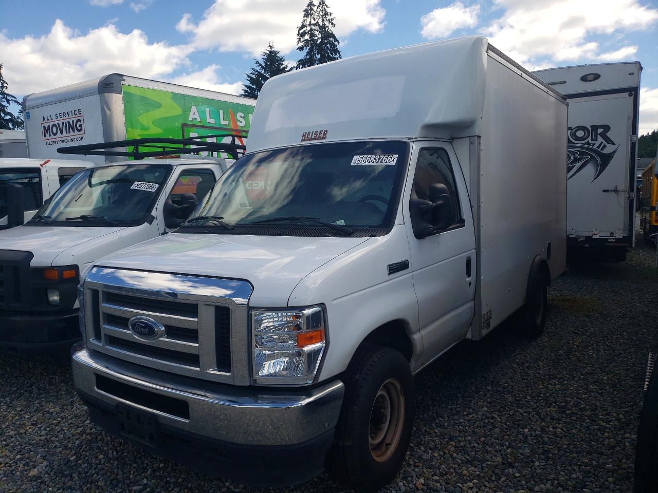 2022 Ford Econoline E350 Super Duty Cutaway Van