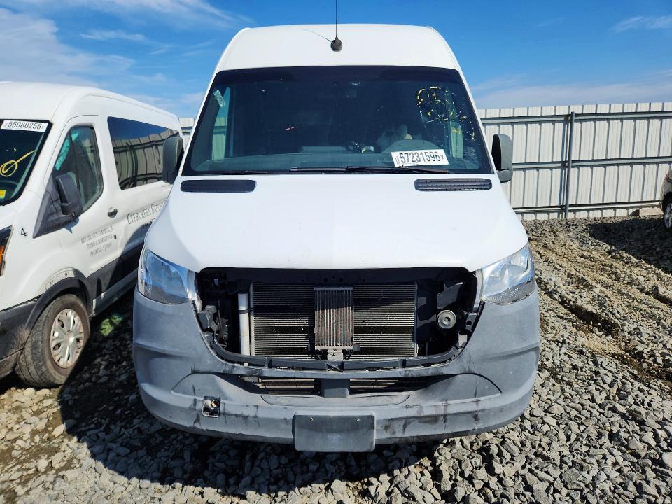 2020 Frht Sprinter 2500 Delivery van