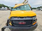 2022 GMC Savana G3500 BOX Truck
