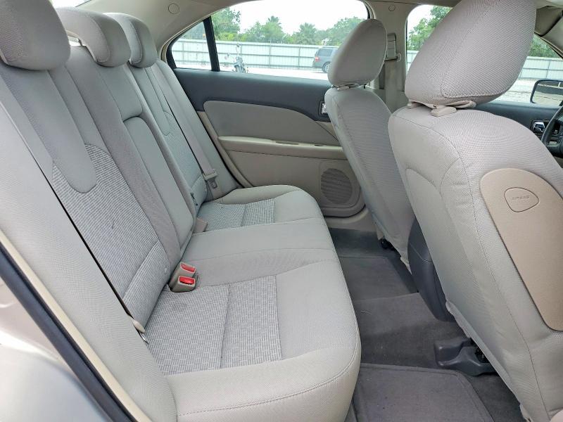 2010 Ford Fusion s