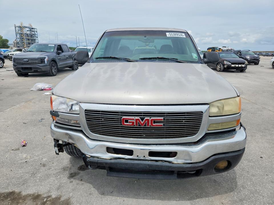 2005 GMC New Sierra C1500