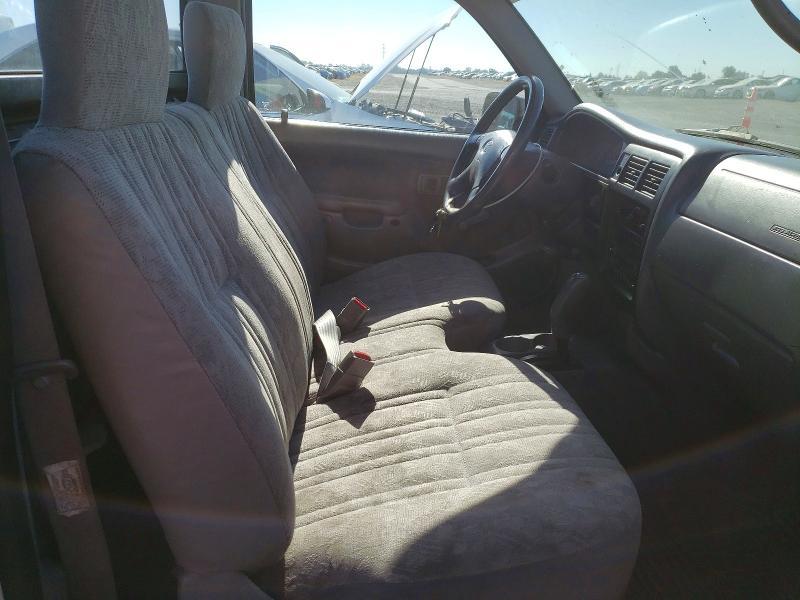 2001 Toyota Tacoma Base