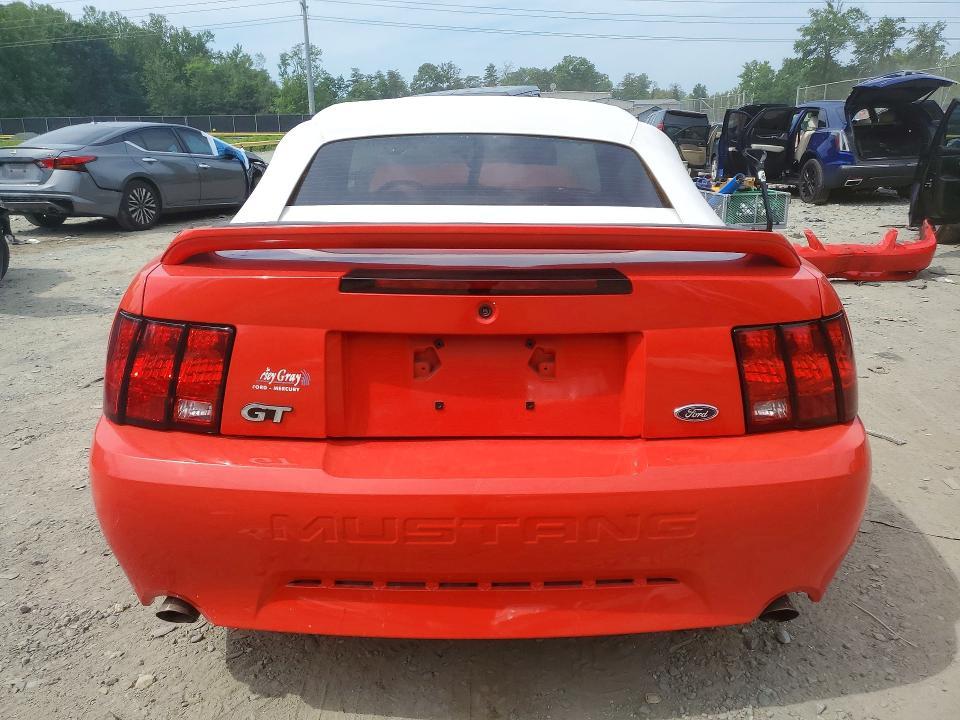 2000 Ford Mustang gt