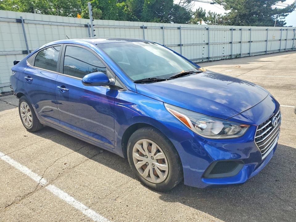 2022 Hyundai Accent se