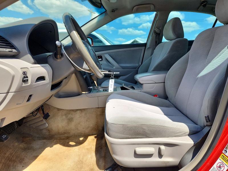 2011 Toyota Camry le