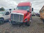 2015 Freightliner Cascadia Semi Truck