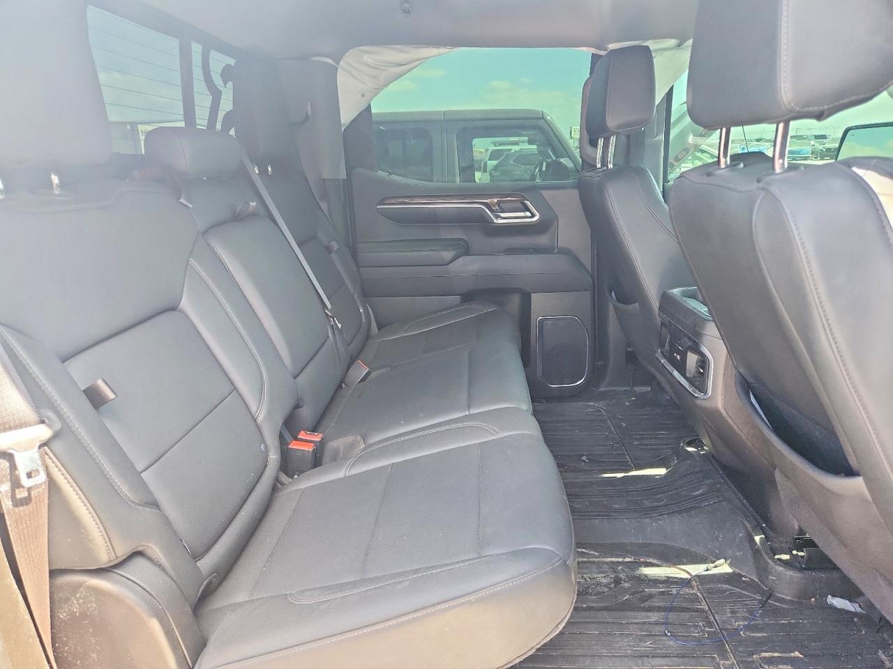 2024 GMC Sierra K1500 Elevation