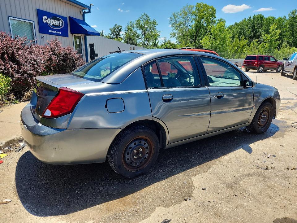 2007 Saturn Ion Level 2