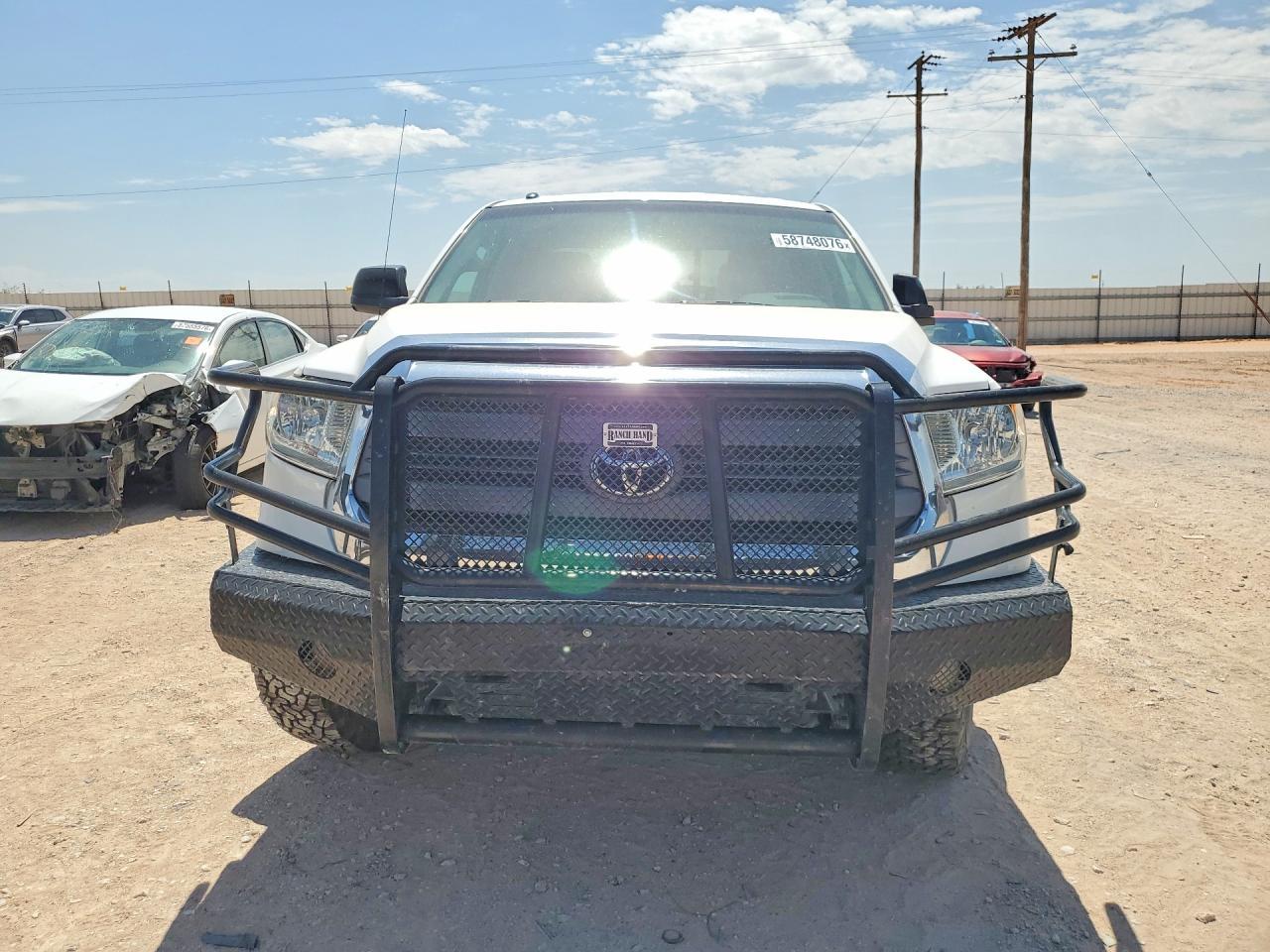 2014 Toyota Tundra SR5