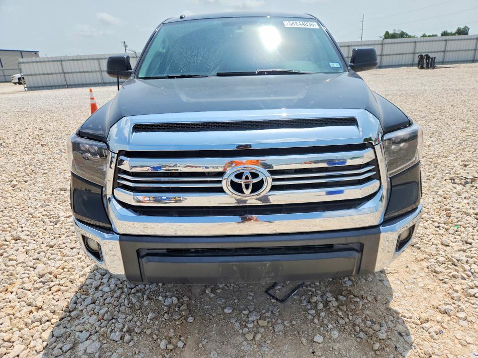 2016 Toyota Tundra Crewmax SR5