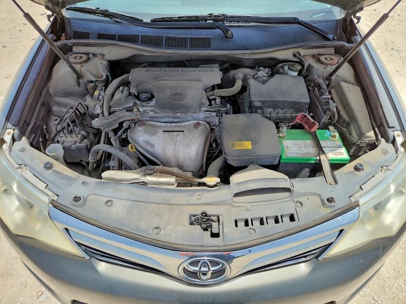 2014 Toyota Camry le