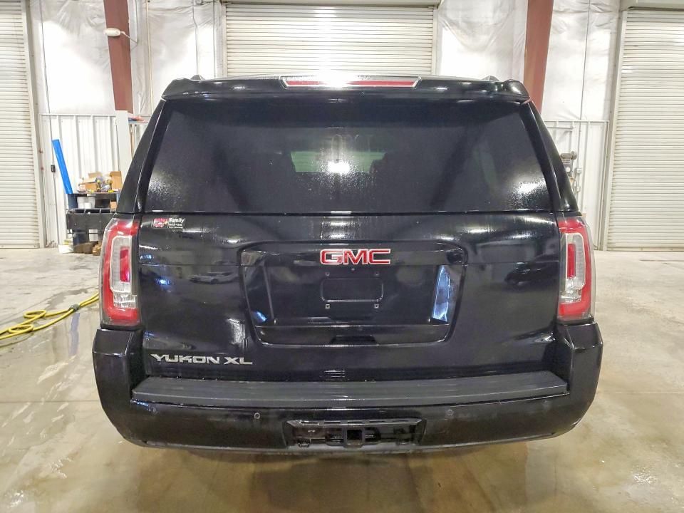 2017 GMC Yukon xl K1500 slt