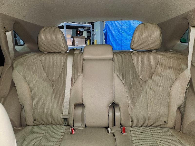 2012 Toyota Venza le