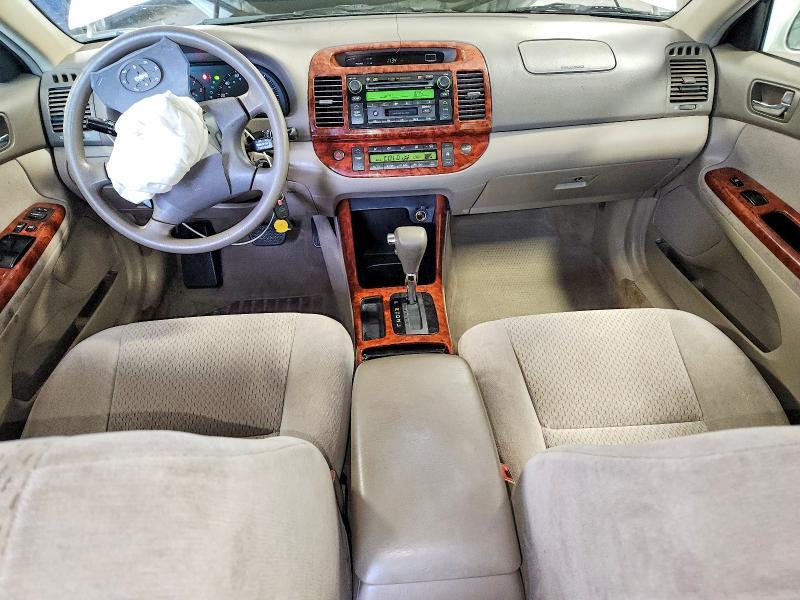 2004 Toyota Camry xle