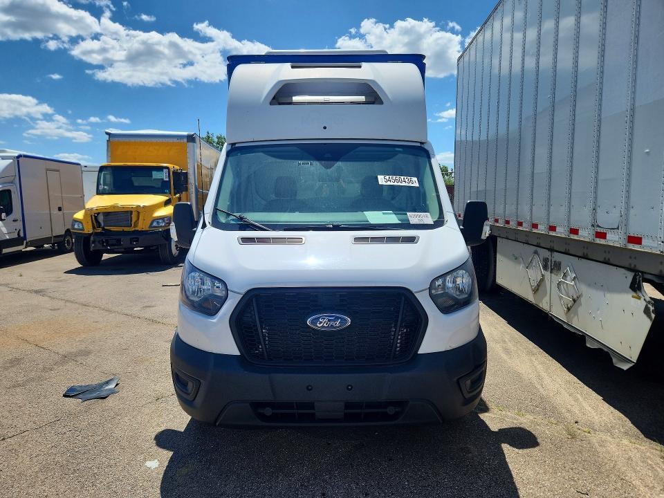 2022 Ford Transit Delivery Truck