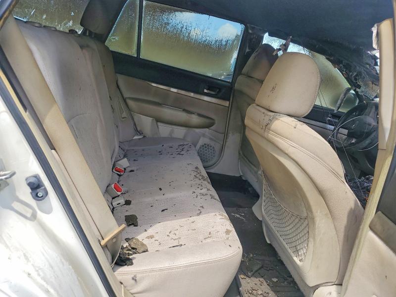 2013 Subaru Outback 2.5i Premium